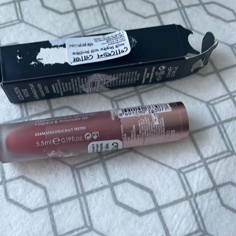 Golden Rose Soft & Matte Creamy Lip Color  Lipcolor Liquid No.107 New Sealed